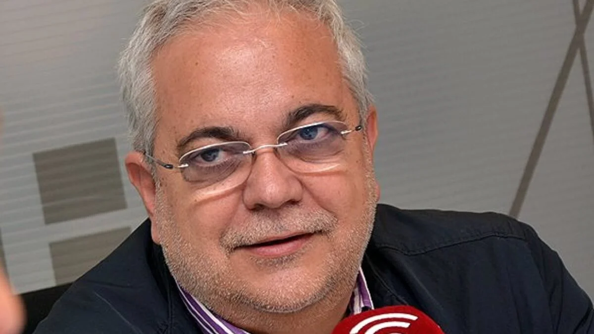 El periodista Miguel Ángel Moncholi, ingresado en el Hospital Universitario Rey Juan Carlos tras sufrir un infarto