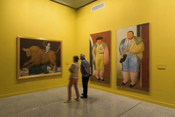 El pintor colombiano mundialmente reconocido muestra una vez más sin tapujos y muy orgulloso la temática de su obra inspirada en la tauromaquia